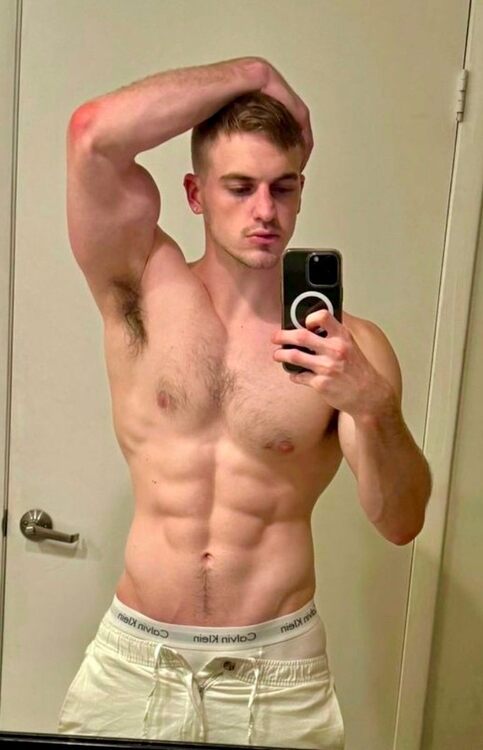 xxxmirror logan.jpeg