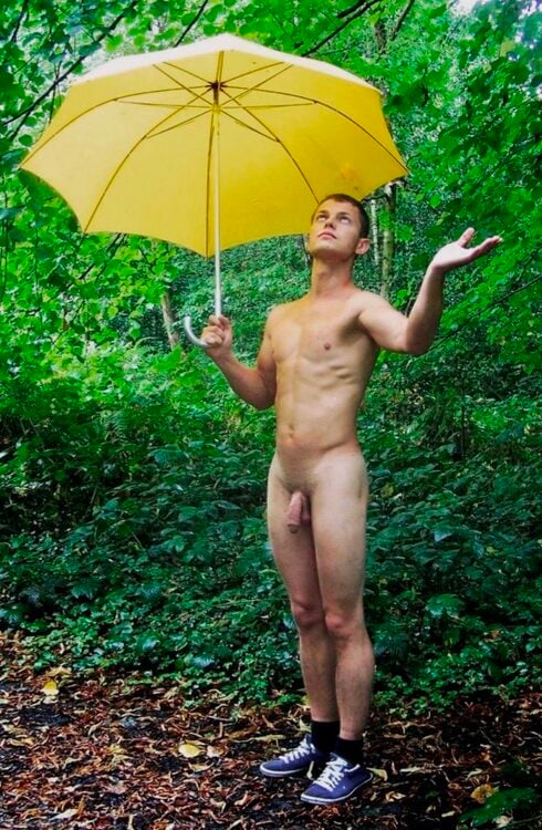 xxxoutdoors umbrella.jpeg