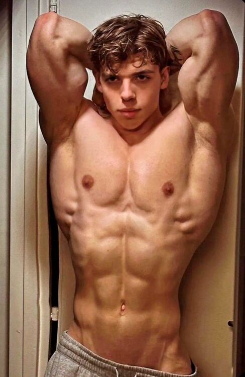 xxxpecs abs pits.jpg