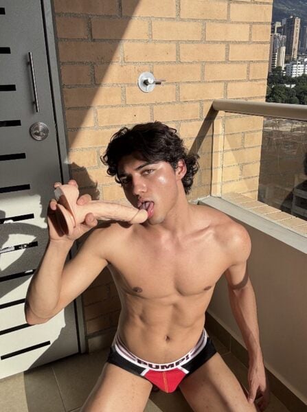 small.20251103_032332.jpg.a572bfd880f765