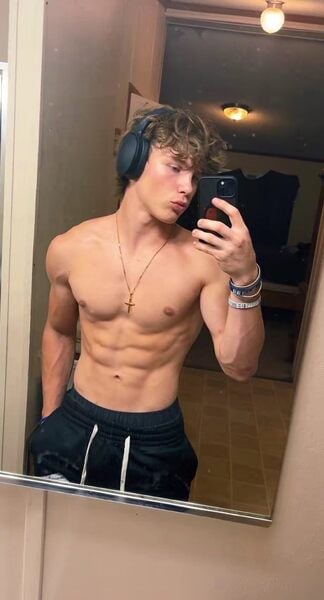 small.20251127_143335.jpg.db7ed0f5a2bb71