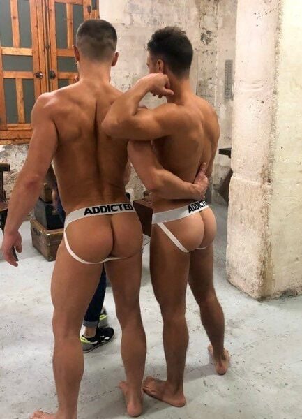 small.G6I_hSEWYAEc4CJ.jpeg.2b4c57f21b33a