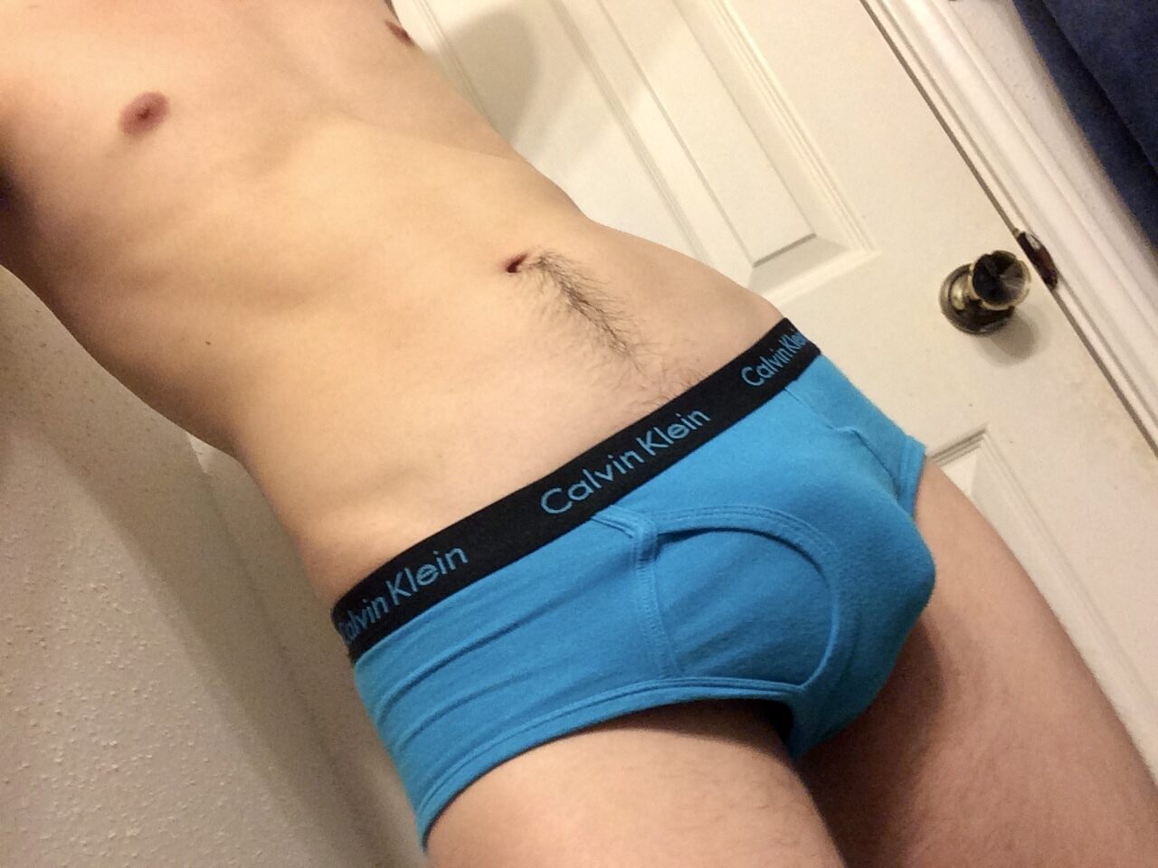 00AD975A-7FA9-4304-9D60-945C0748D247