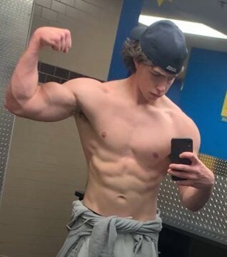 large.large.GlzYYM7WEAA_rd7.jpeg.bd18097