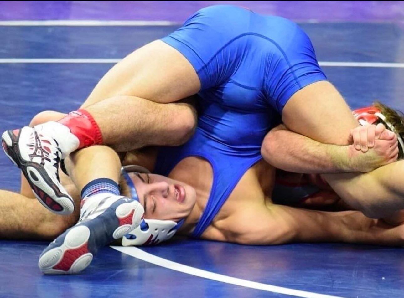 wrestling 11 (6).jpeg