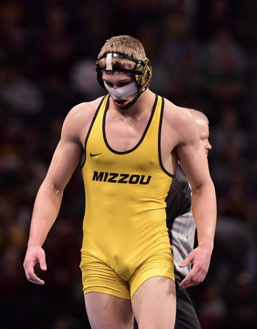 wrestling 4 (3).jpeg