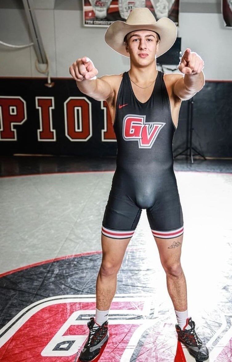 wrestling 9 (2).jpeg