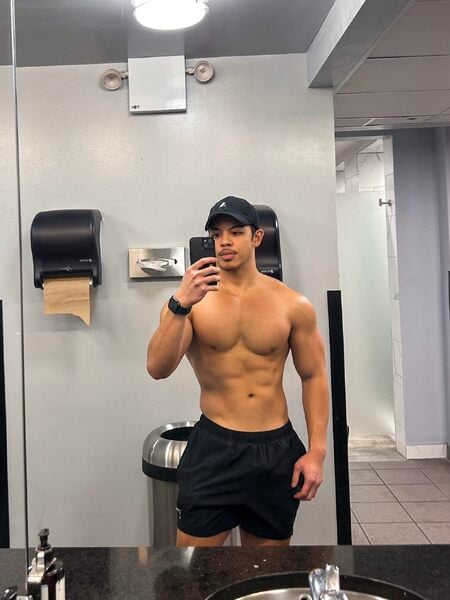 small.20251206_192017.jpg.4e69aed2dc92da