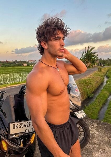 small.20251208_205223.jpg.806f4201c56286