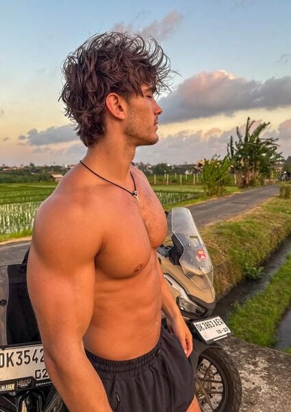 small.20251208_205225.jpg.4bcb33a86d7960