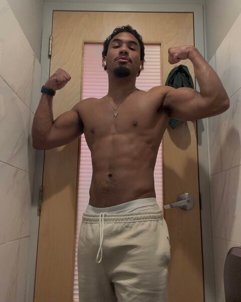 small.20251212_040852.jpg.7e6a410b3e22cc