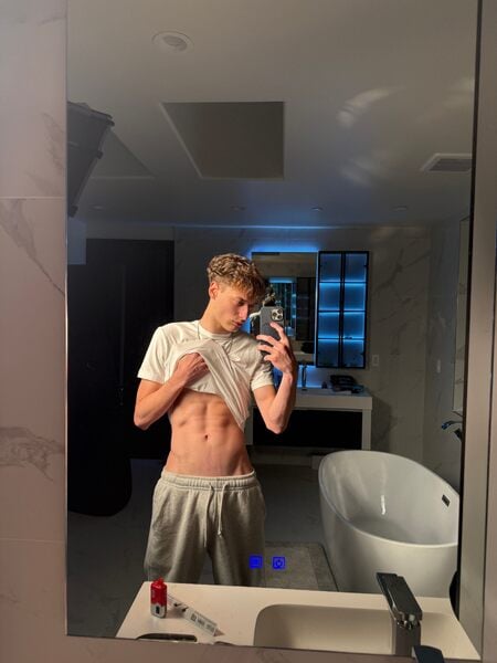 small.20251213_102510.jpg.e3f1a3b8b3789d