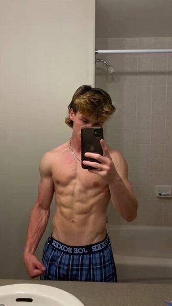 small.20251223_142735.jpg.bd668b8e381bcb