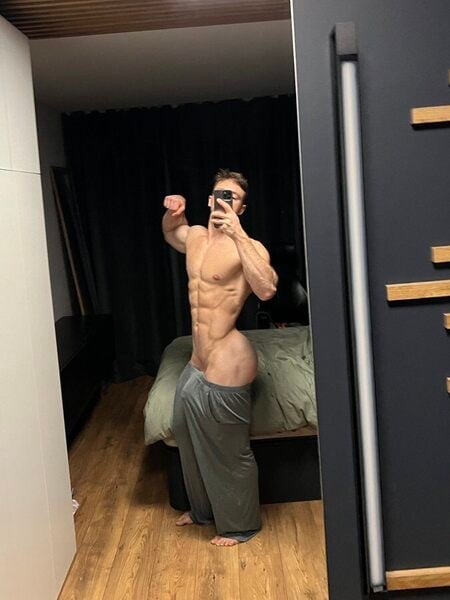 small.GZTQWuqXIAAnJtD.jpeg.3d8a3209d3382