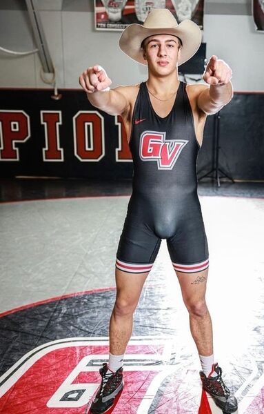 wrestling 9 (2).jpeg