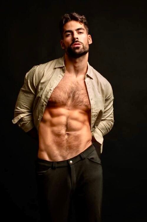 xxxunbutoon otter.jpg