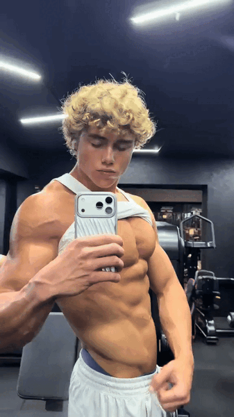 Champe Clenney Posing.gif