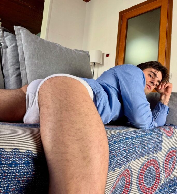 xxxbededge thighs.jpg