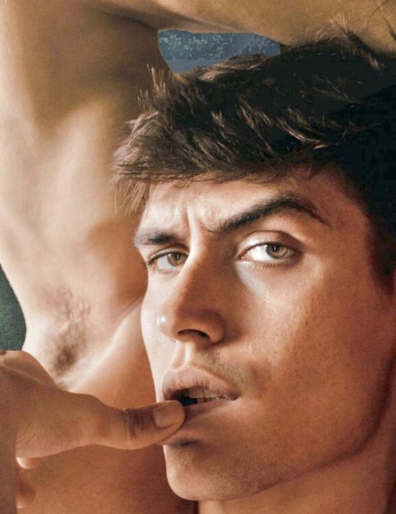 xxxlipstouch eyes.jpg