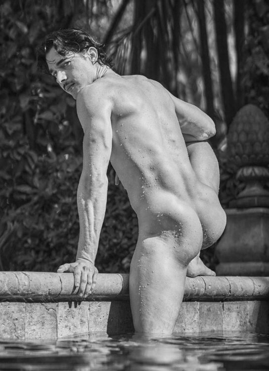 xxxpoolboy dripping.jpg