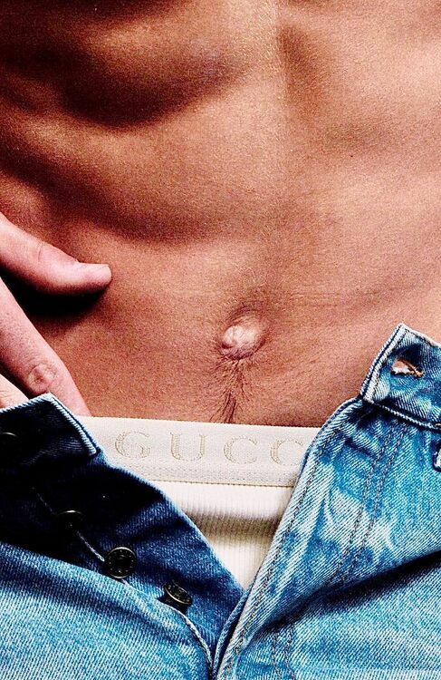 xxxunbutttonedgucci.jpeg