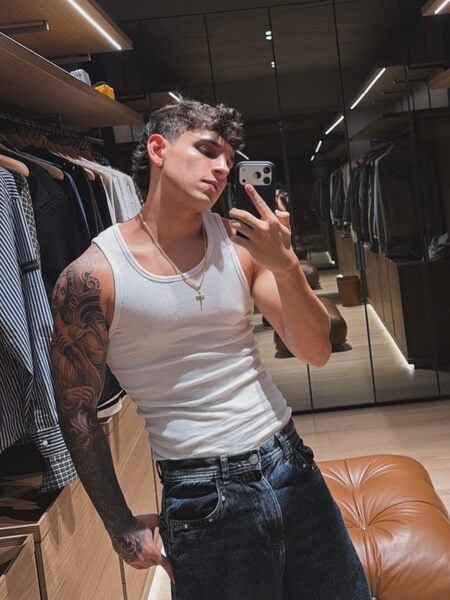 small.20260416_202532.jpg.01d31a67a0676c