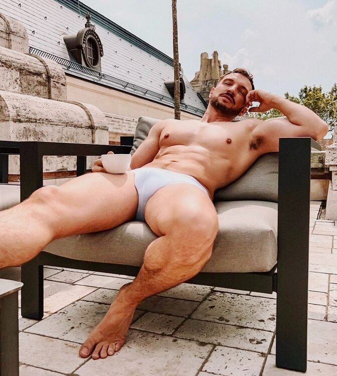 xxxcoffee chair.JPG