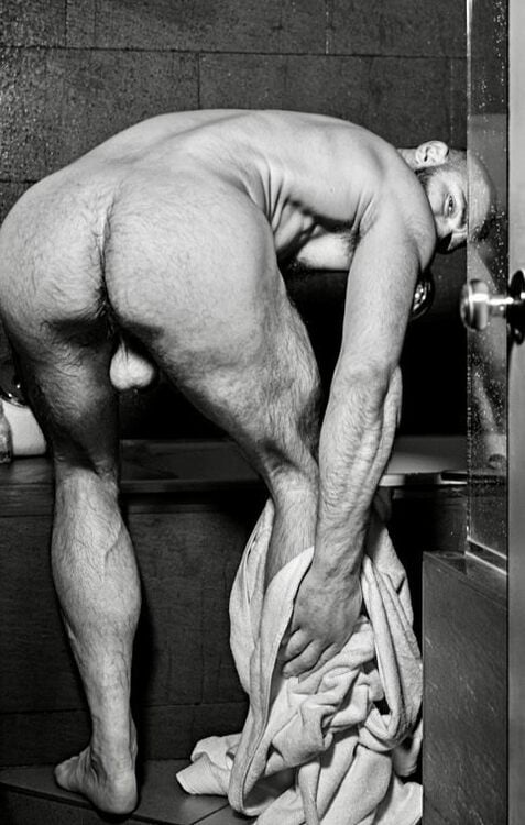 xxxglance bendover.jpg