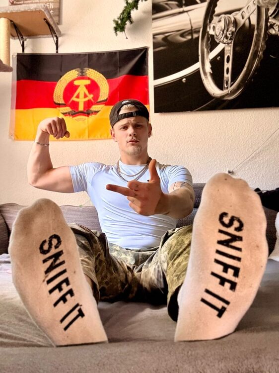 Sniff It Socks GDR.jpg