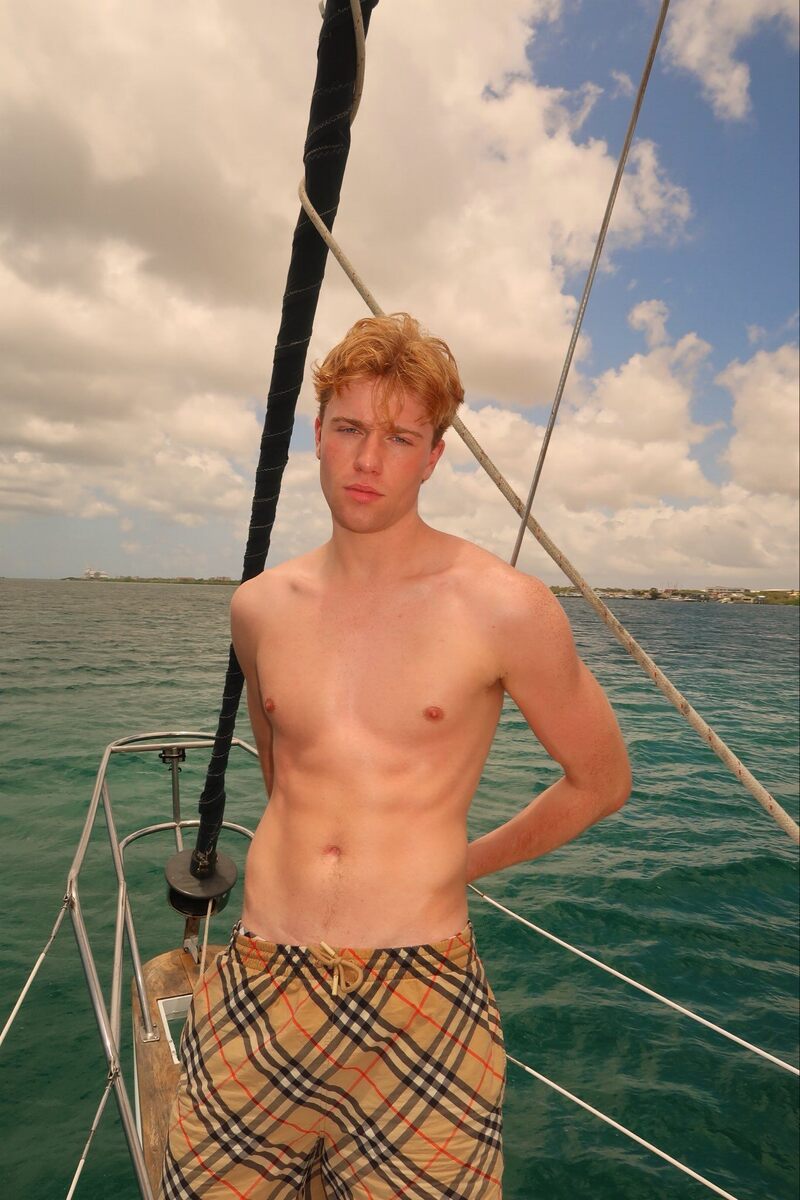 Twink  or twank ?