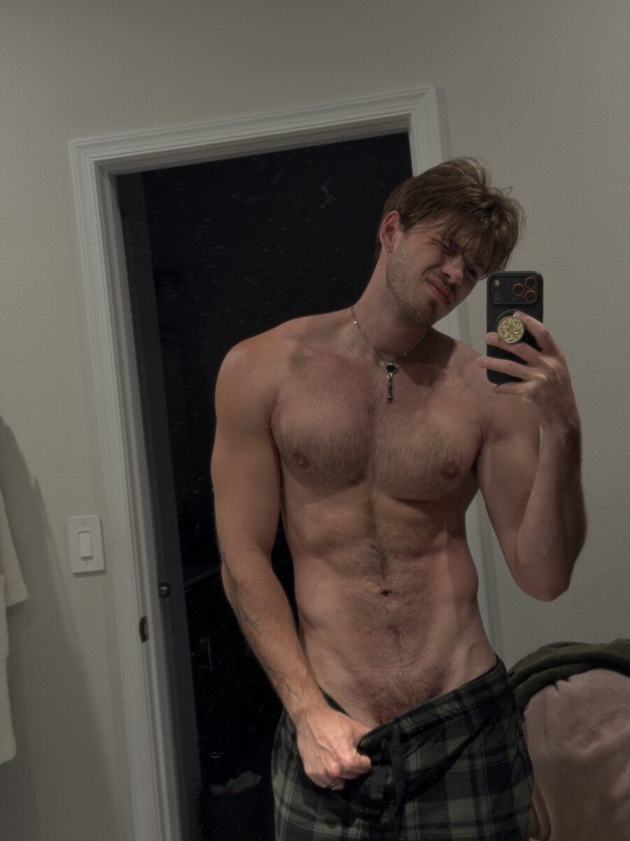 Pecs & Nips & More