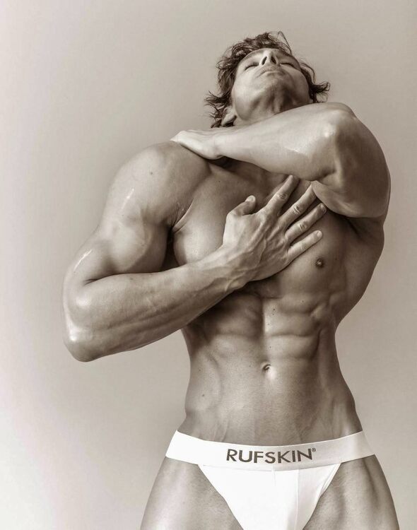 xxxarms ruf.jpg