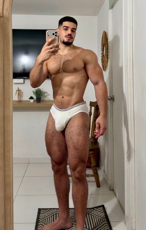 xxxbulge mirror.jpg
