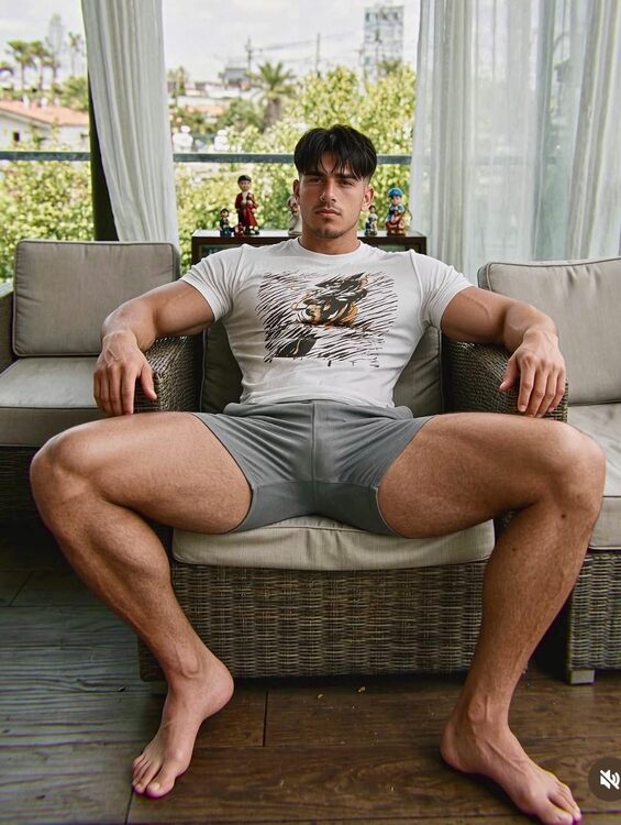 xxxmanspread.jpg