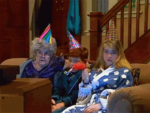 party-sad.gif.c2a7f08f25b2904d2b92d0eaa1feddfd.gif