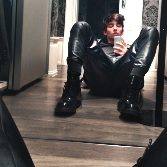 Selfie.jpg