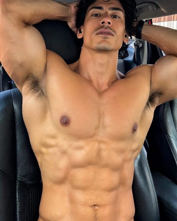 xxxarmpits&nips.JPG