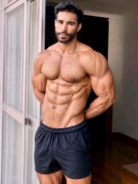 xxxarms&pecs.jpg
