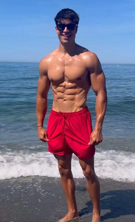 xxxbeachred3.jpg