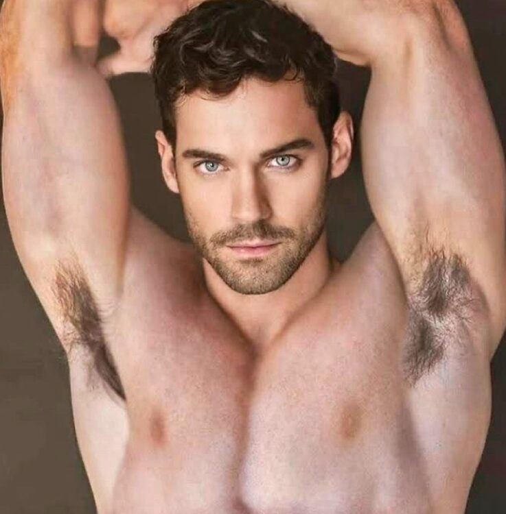 xxxeyes&pits2.jpg