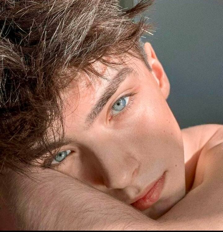 xxxeyes son.jpg