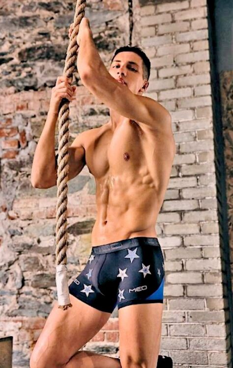 xxxgymrope3.jpg