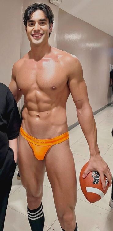 xxxorangefootball.jpg