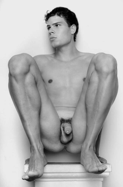xxxpedstal uncut.jpg