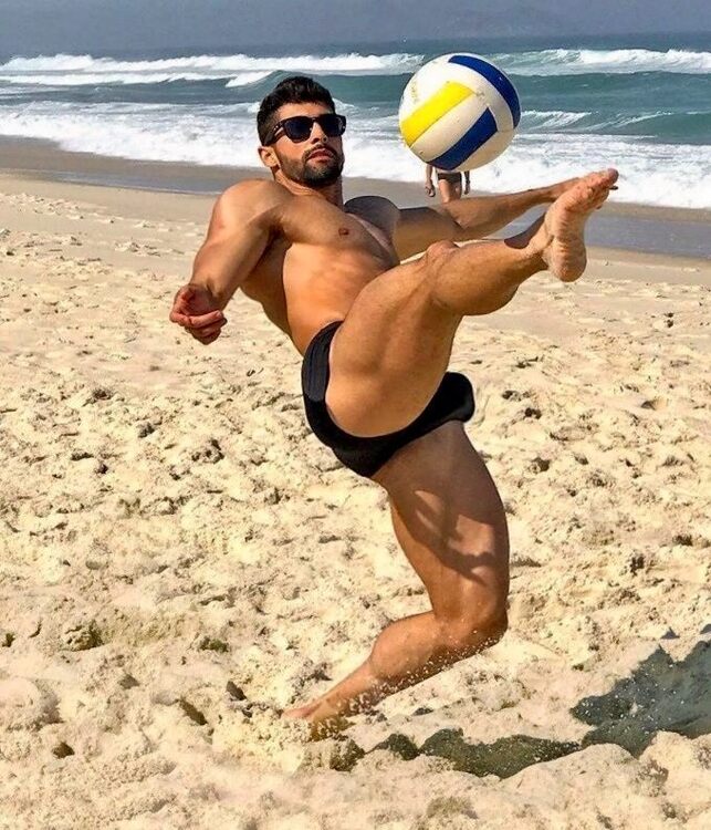 xxxsportsvball.jpg