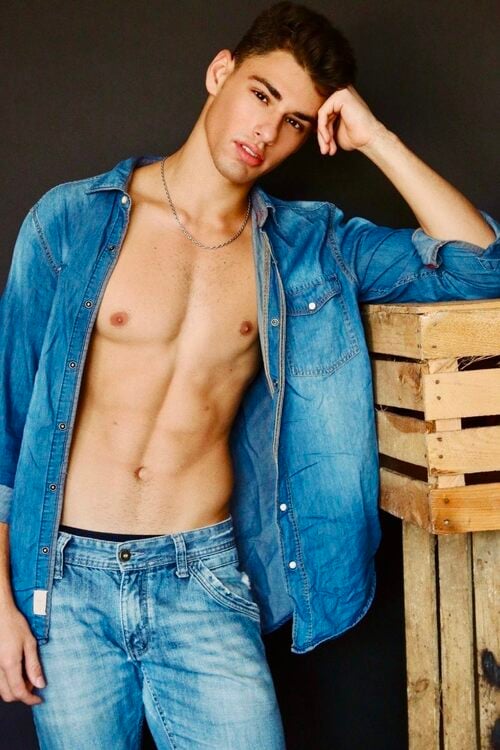 xxxtwink&jeans.jpeg