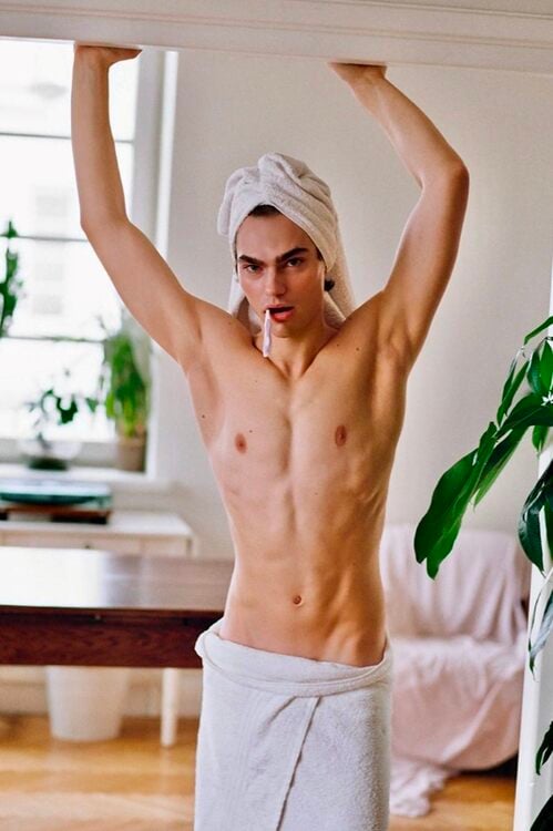 xxxtwinkltowel.jpg