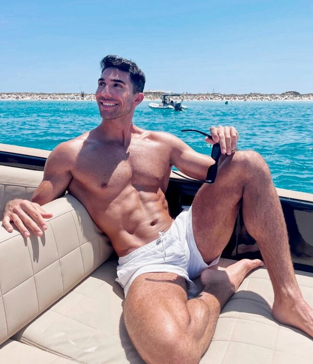 xxxyachting smile.jpg