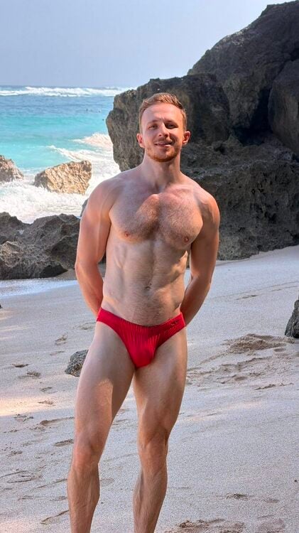 xxxbeach red.JPG