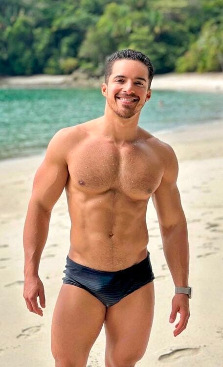 xxxbeachsmile.jpg